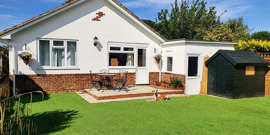 House and large rear garden House and large rear garden